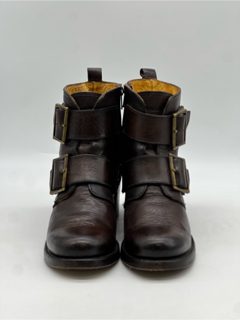 Frye Sabrina Boots. Size 9 - Picture 2 of 9